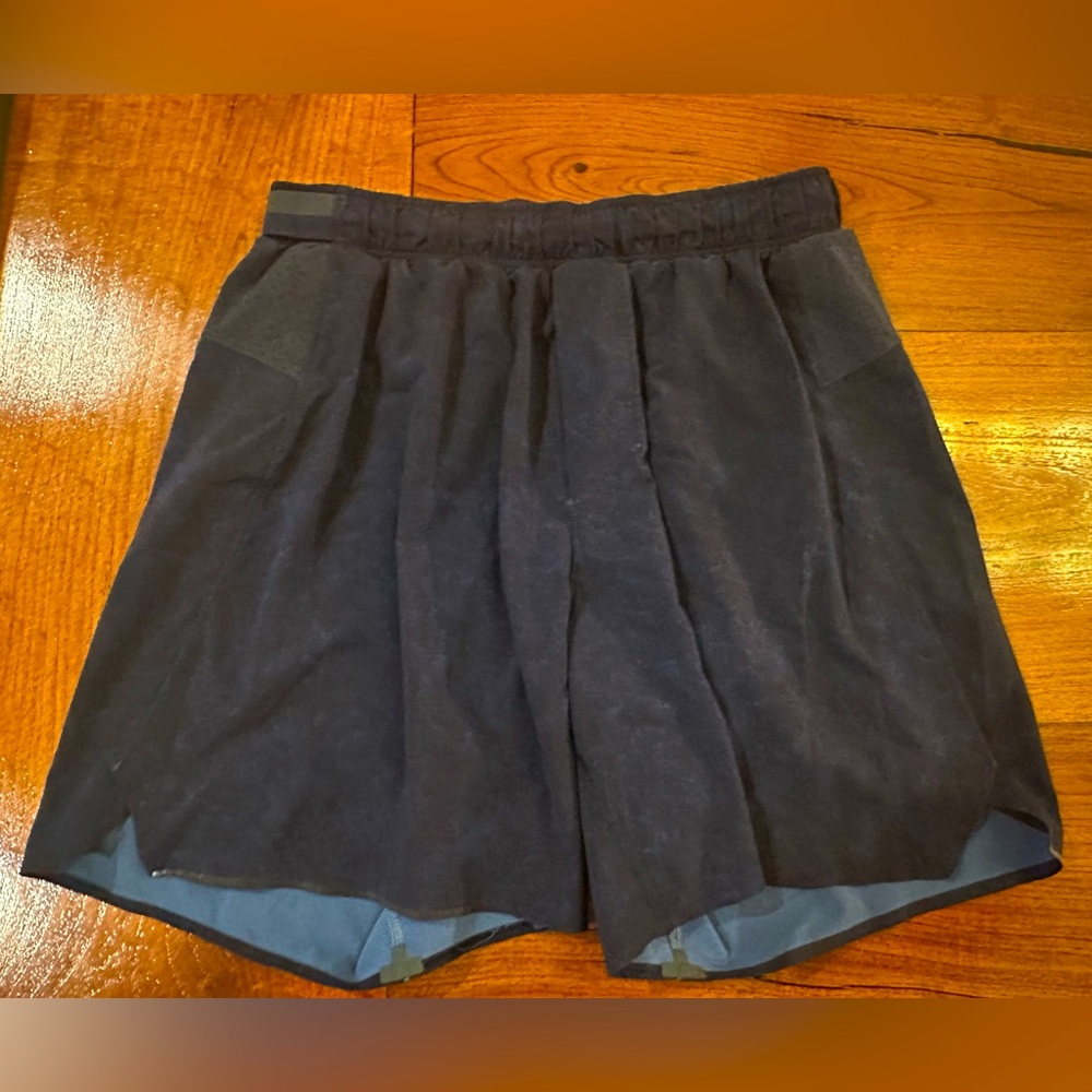 Lululemon Mens Lined Navy Shorts, 5in